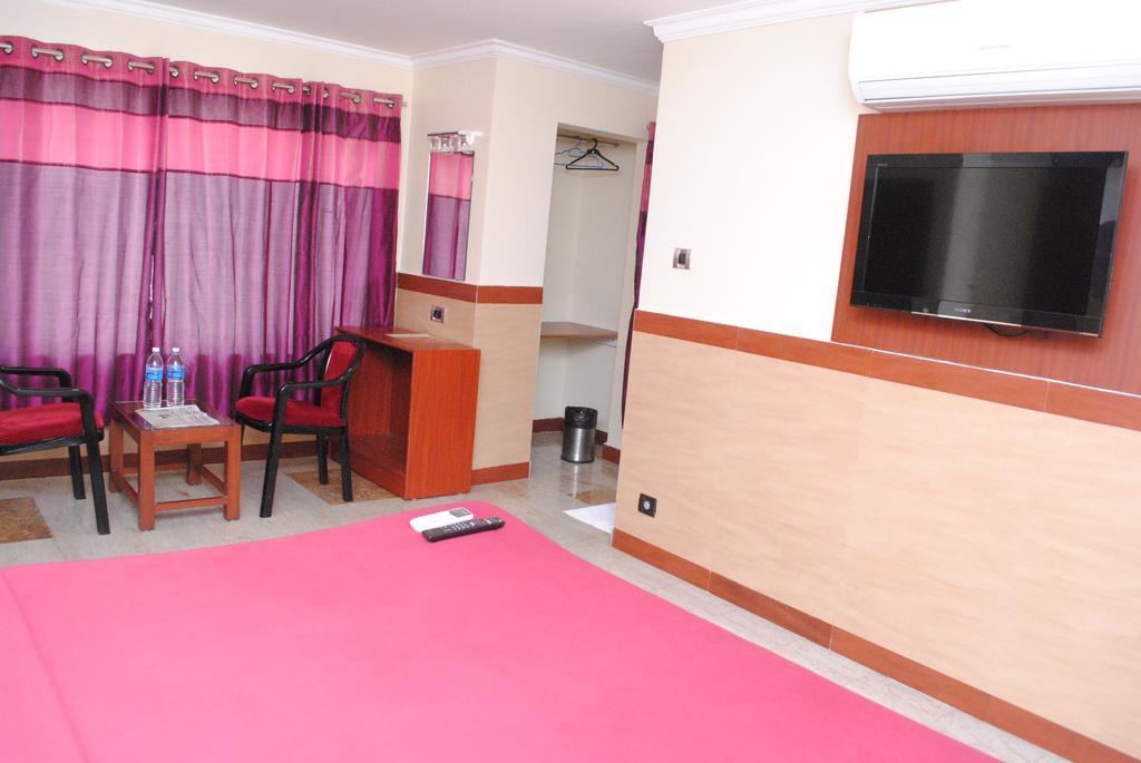 Hotel Everestparkresidency Tiruchirappalli Pokój zdjęcie