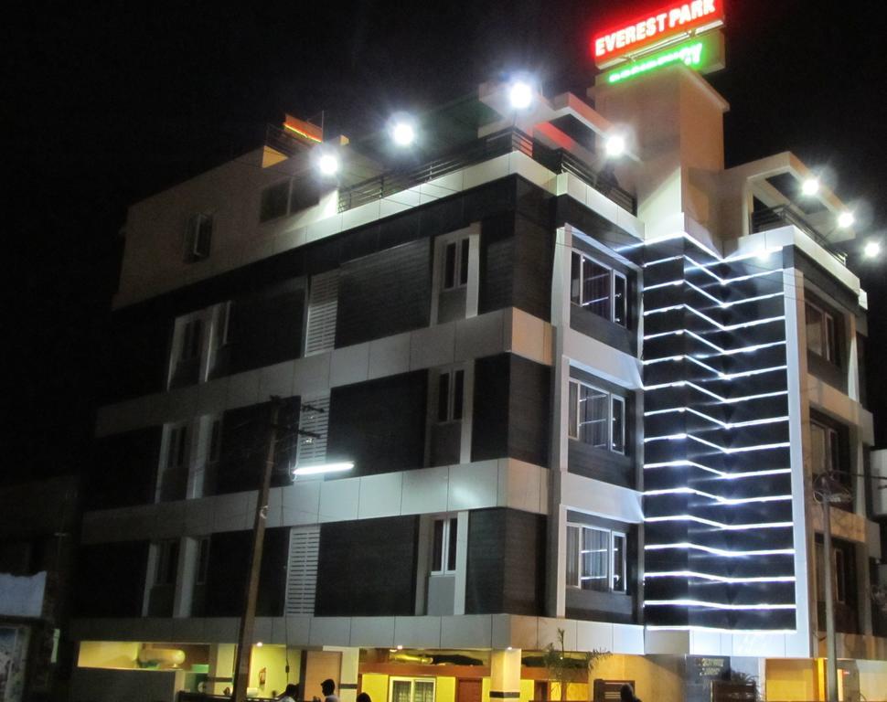 Hotel Everestparkresidency Tiruchirappalli Zewnętrze zdjęcie
